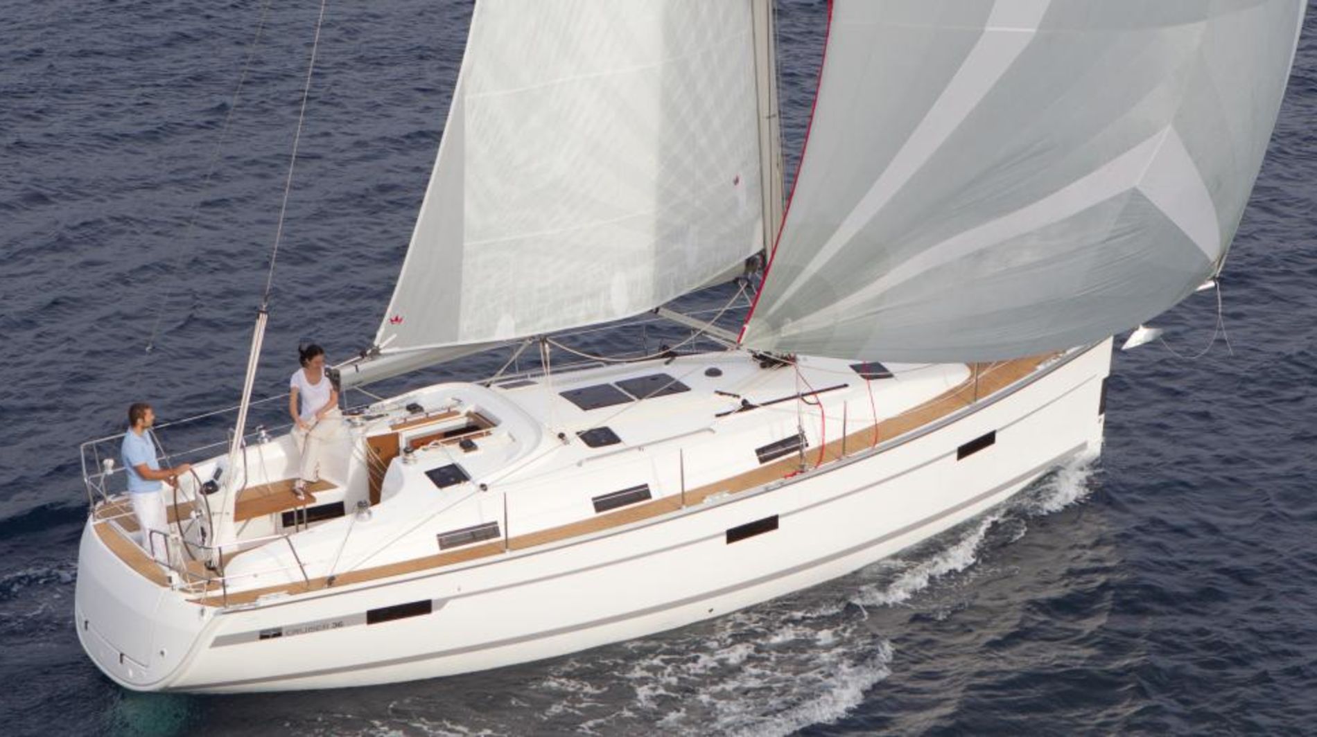 BAVARIA 36