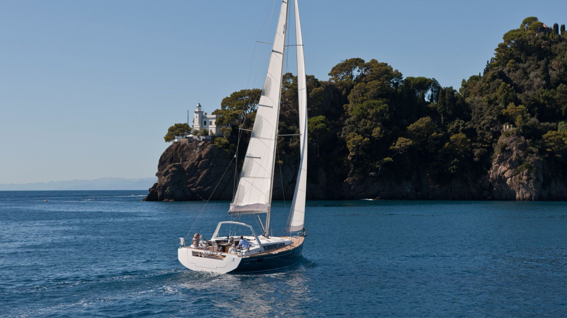 OCEANIS 48