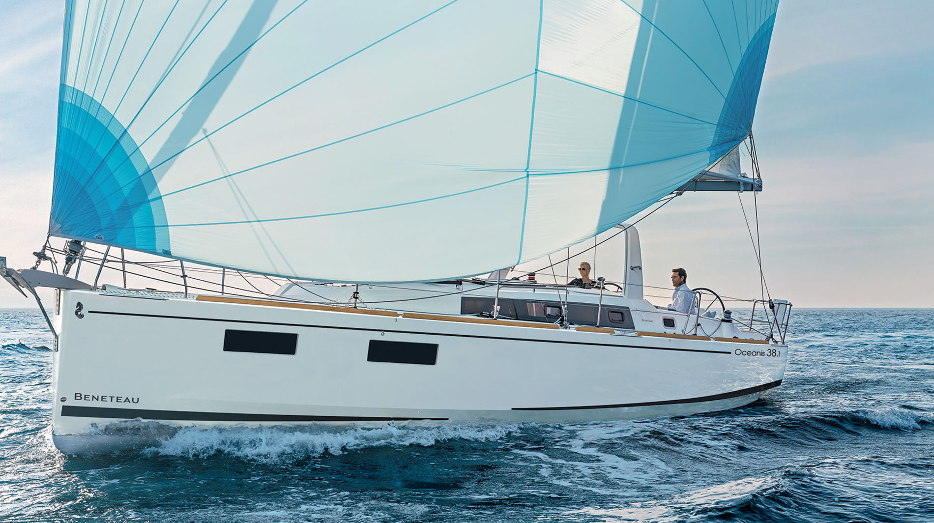 OCEANIS 38.1